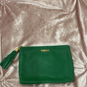 Gigi New York zippered clutch